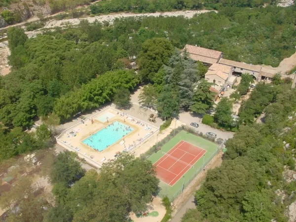 Camping Arleblanc à Rosières, Ardèche (07)
