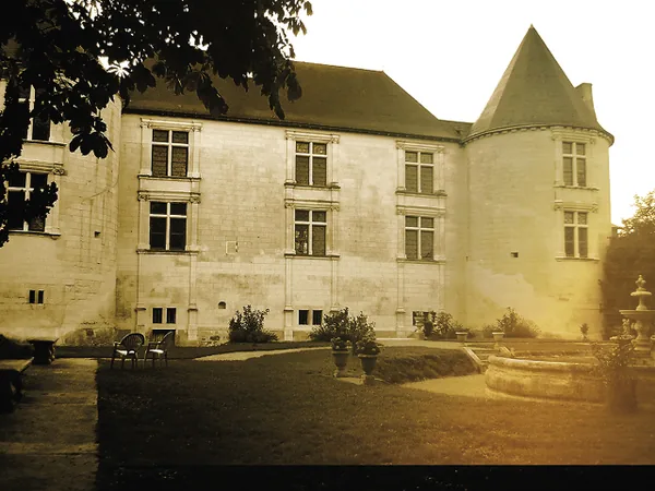 Château Couvert à Jaunay-Clan, Vienne (86)