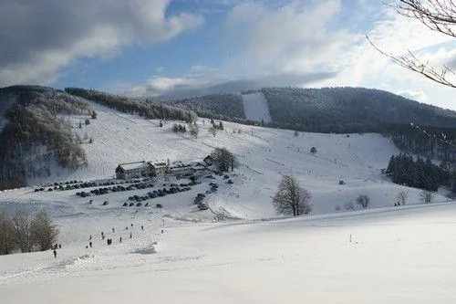 Domaine Nordique du Rouge Gazon -  Station Fermée pour la Saison 2023 - 2024 à Saint-Maurice-sur-Moselle, Vosges (88)