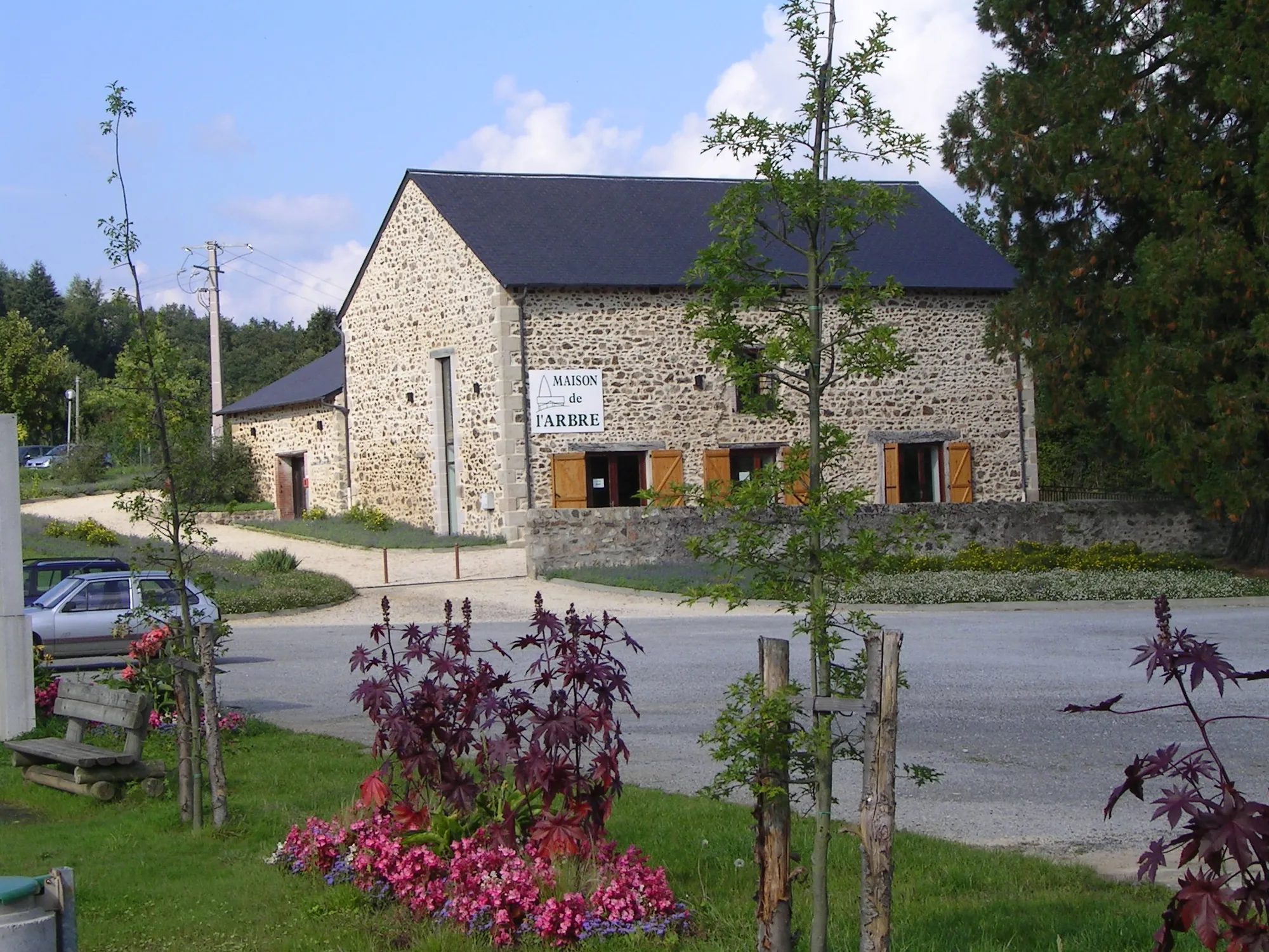 Maison de l'arbre et de la nature, jardin des senteurs à Chamberet, Corrèze (19)