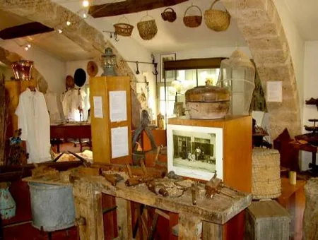 Musée du Patrimoine Le Vieux Valbonne à Valbonne, Alpes-Maritimes (06)