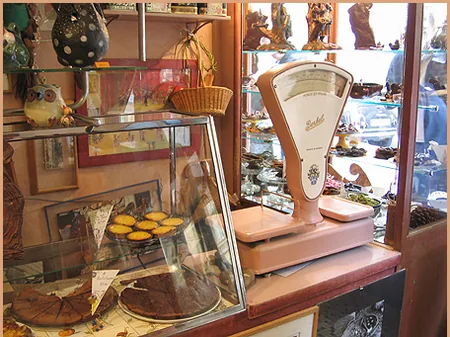 Spectacles de marionnettes à la Charlotte de l'Isle à Paris 4e (75)